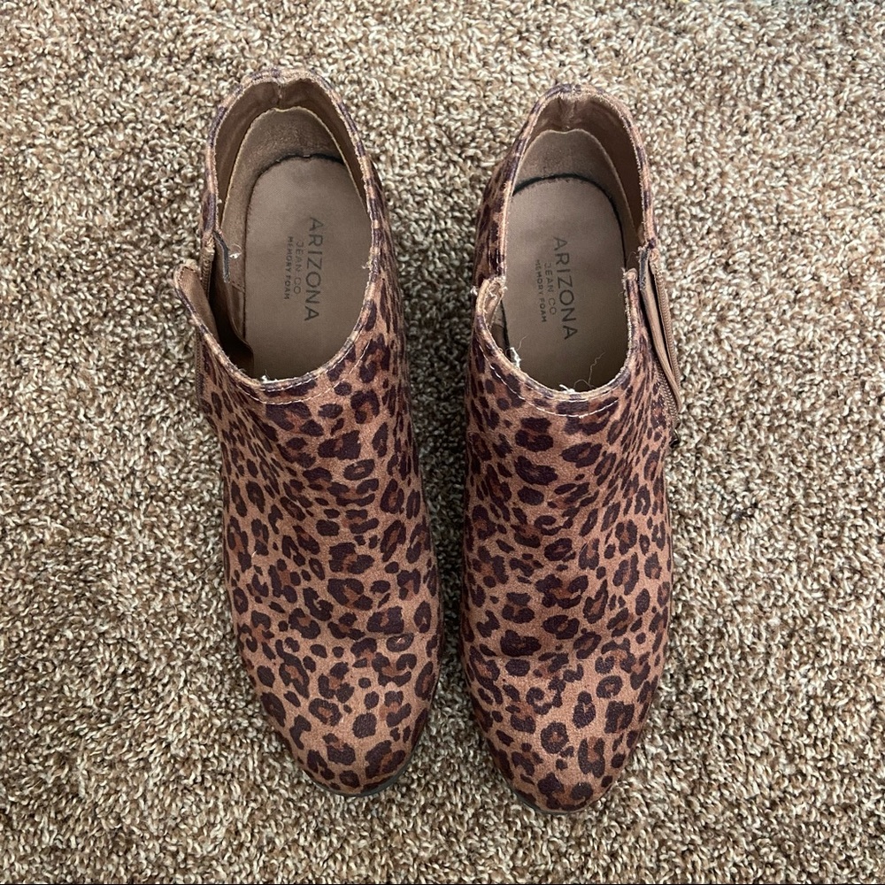 Arizona Cheetah Print Booties - Picture 2 of 4